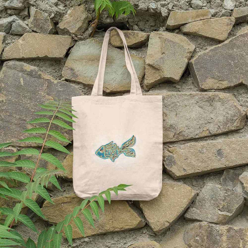 Stepevoli Tote Bags - Little Tamasaba Goldfish Tote Bag